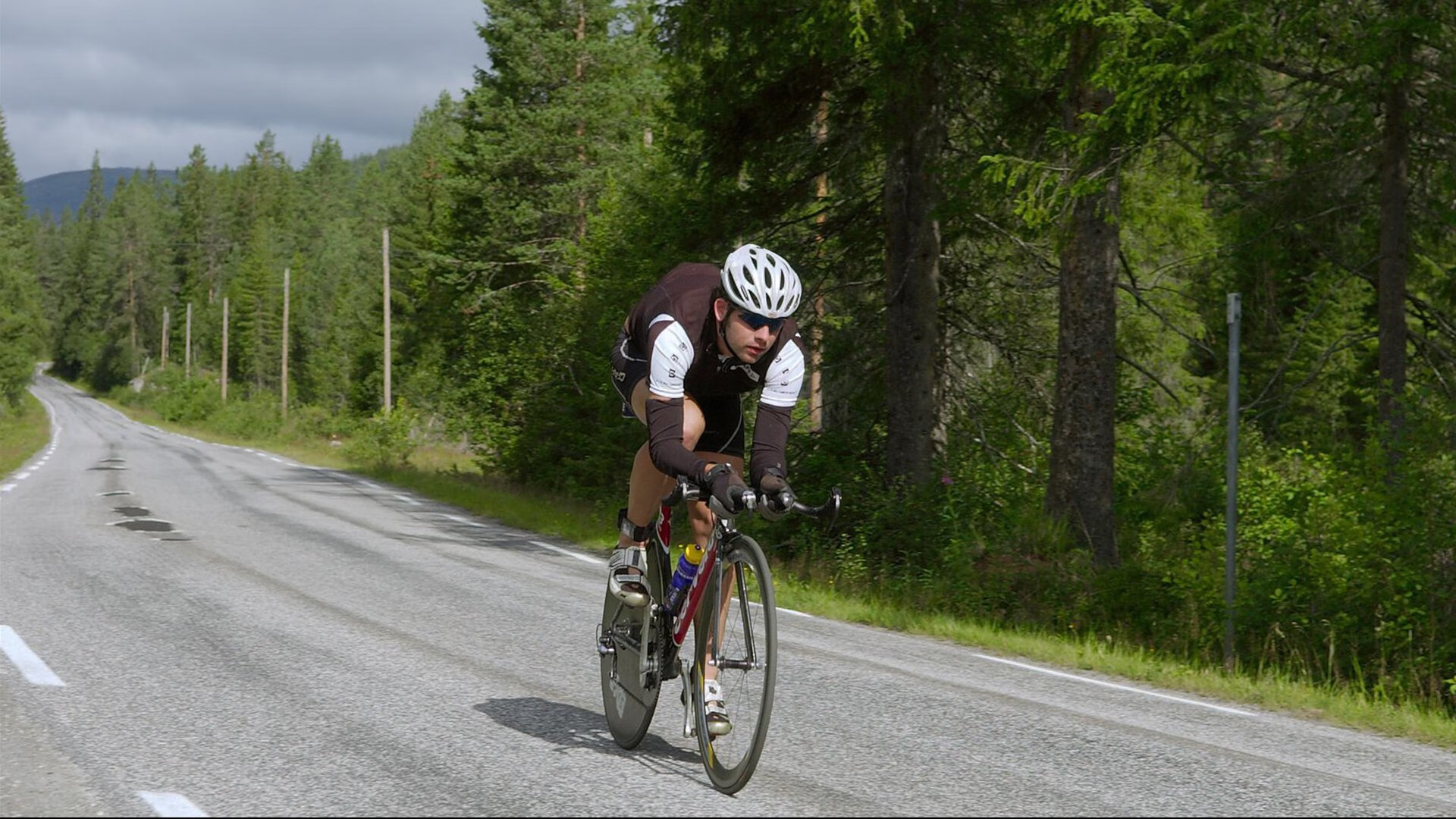 鏖战曼谷，李梓嘉率队破丹麦铁壁，亚洲羽坛新格局初现